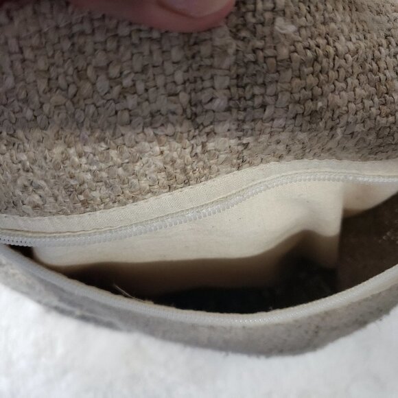 Lakhays Collection Oatmeal Fuzzy Trim 100% Hemp Messenger Crossbody Bag - Picture 10 of 15